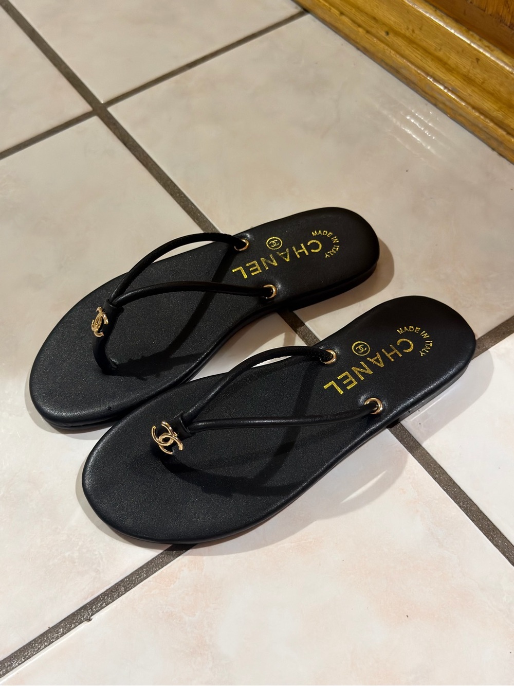 Black CC Thong Sandals Size 5